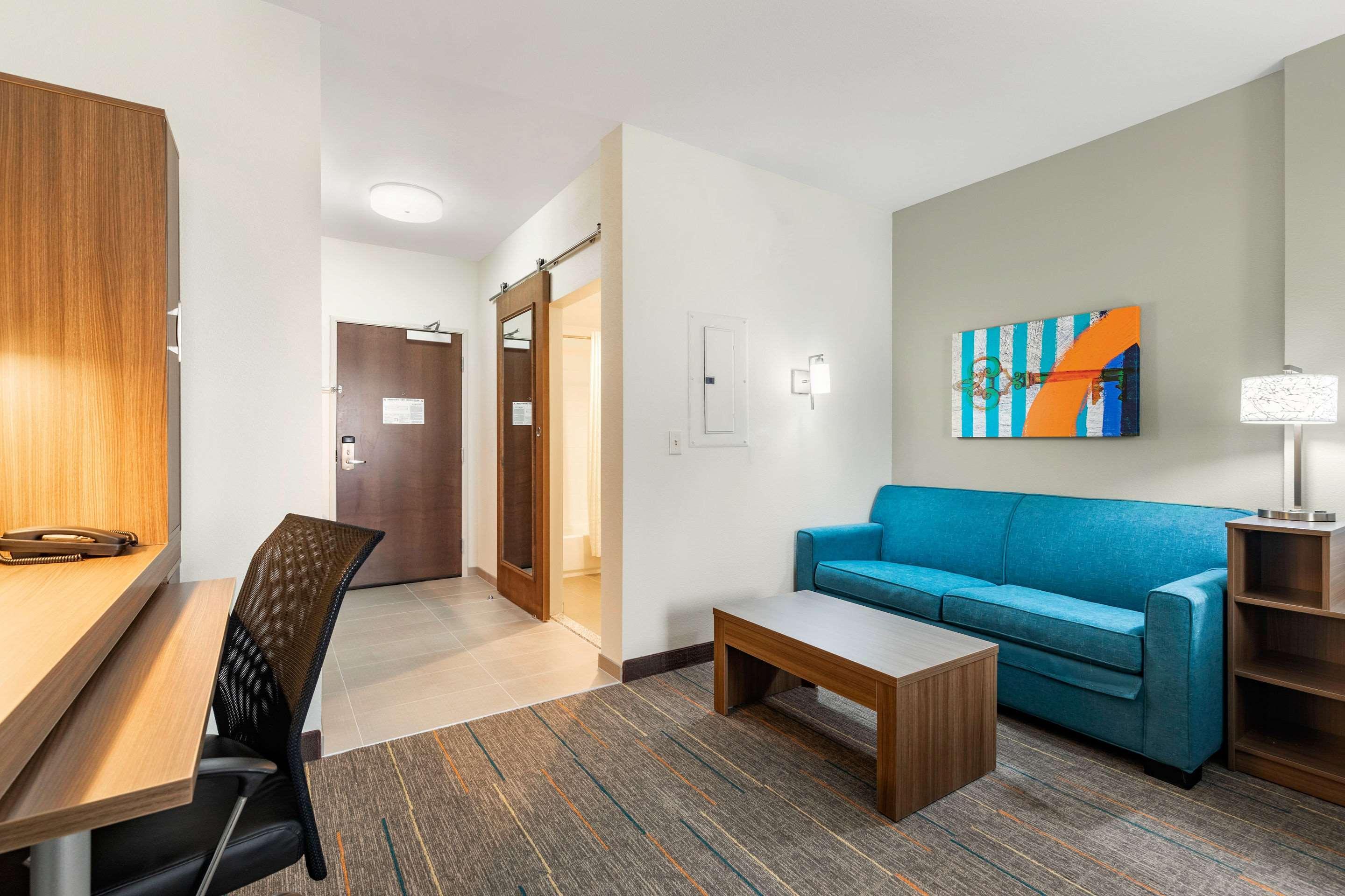 Mainstay Suites Lancaster Dallas South Екстер'єр фото