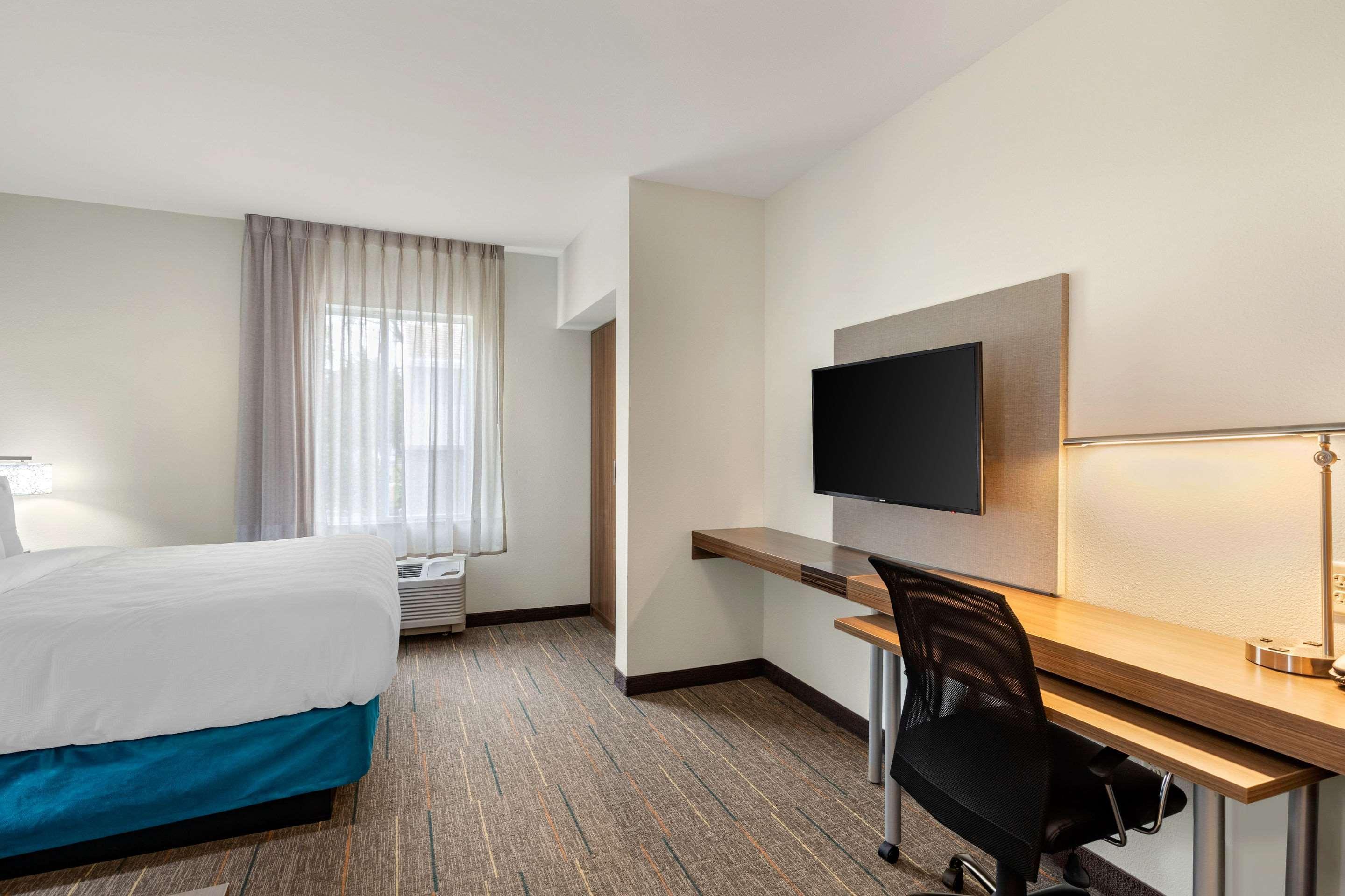 Mainstay Suites Lancaster Dallas South Екстер'єр фото