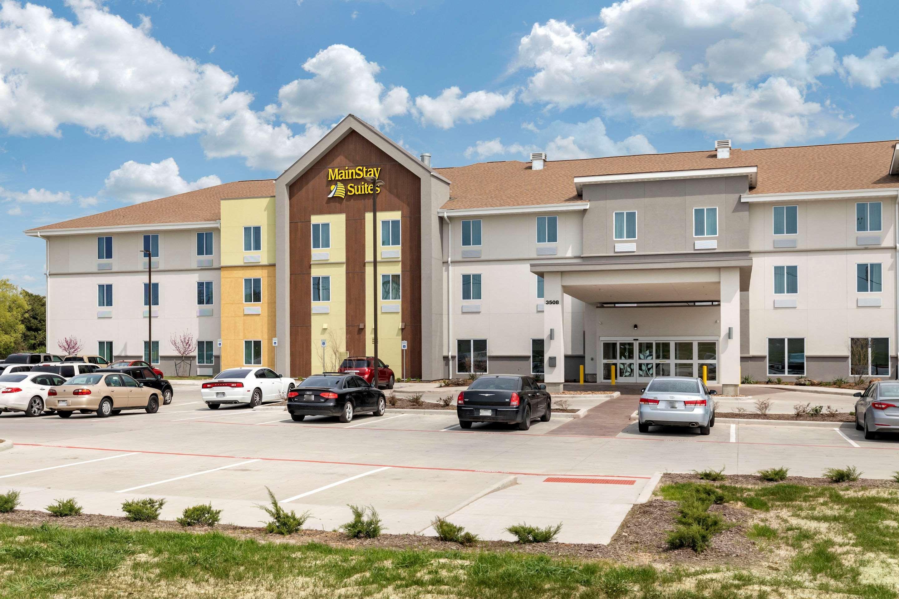 Mainstay Suites Lancaster Dallas South Екстер'єр фото
